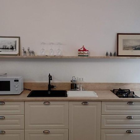 Casa Renova, Intero Appartamento, 2 Camere, Max 4 Ospiti, Trieste Zona Storica Екстер'єр фото