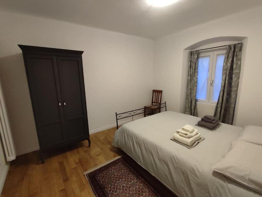 Casa Renova, Intero Appartamento, 2 Camere, Max 4 Ospiti, Trieste Zona Storica Екстер'єр фото